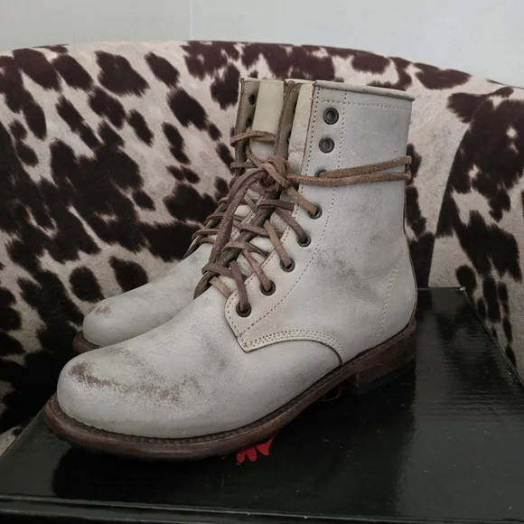 FREEBIRD BY STEVEN OG Manchester Combat Boot In Taupe - Picture 6 of 13